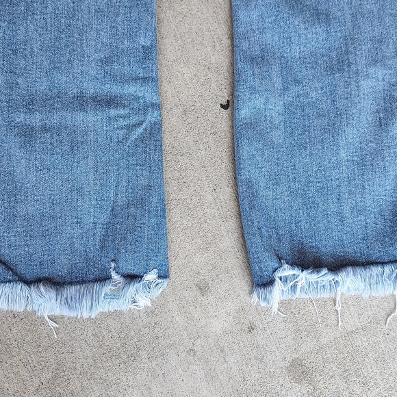 MICA Trendy Kick Flare Jeans - Picture 5 of 5